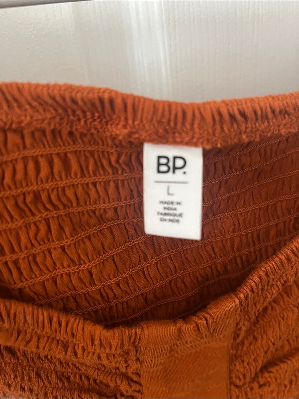 bp Rust Textured Long-Sleeve Ruched Front Top - Picture 2 of 3